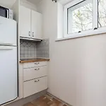 Apartment Marynarzy Okretow Pogranicza By Renters *
