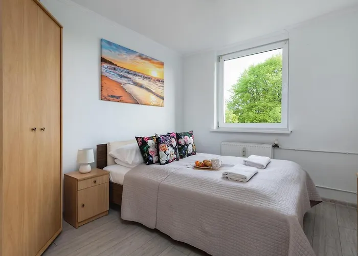 Apartment Marynarzy Okretow Pogranicza By Renters *